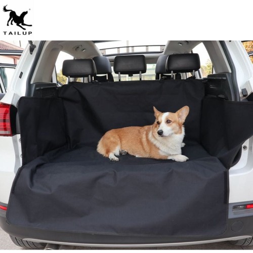 Mata samochodowa TAILUP dla psa